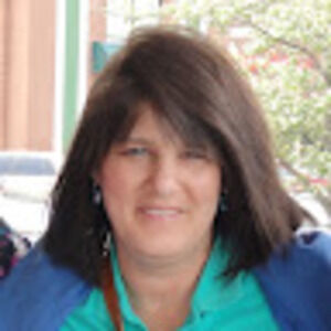 Meet your Posher, Suzanne